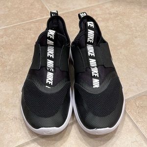 Nike Little Kids Flex Runner